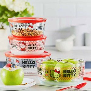 Pyrex Hello Kitty 8 Piece Set Food Storage